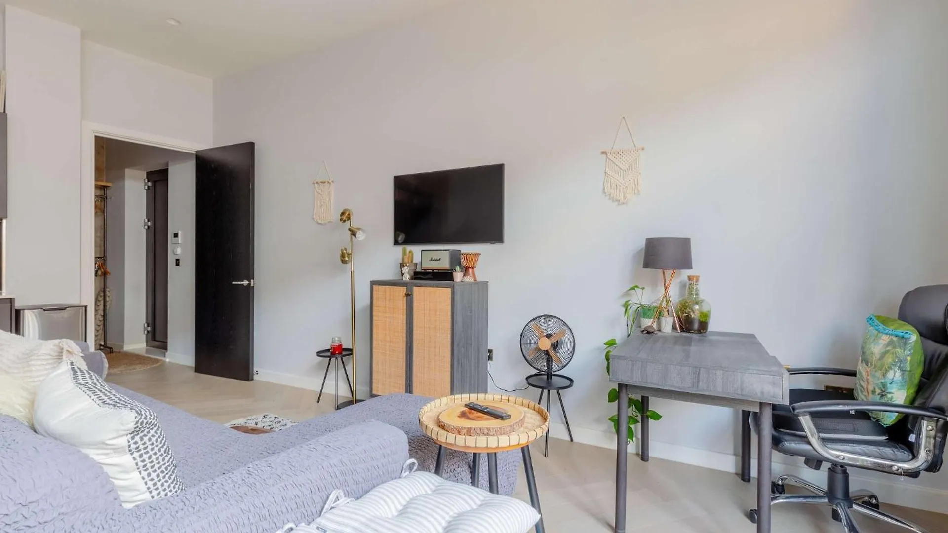 Stylish Studio In Hackney With Private Terrace London Apartment