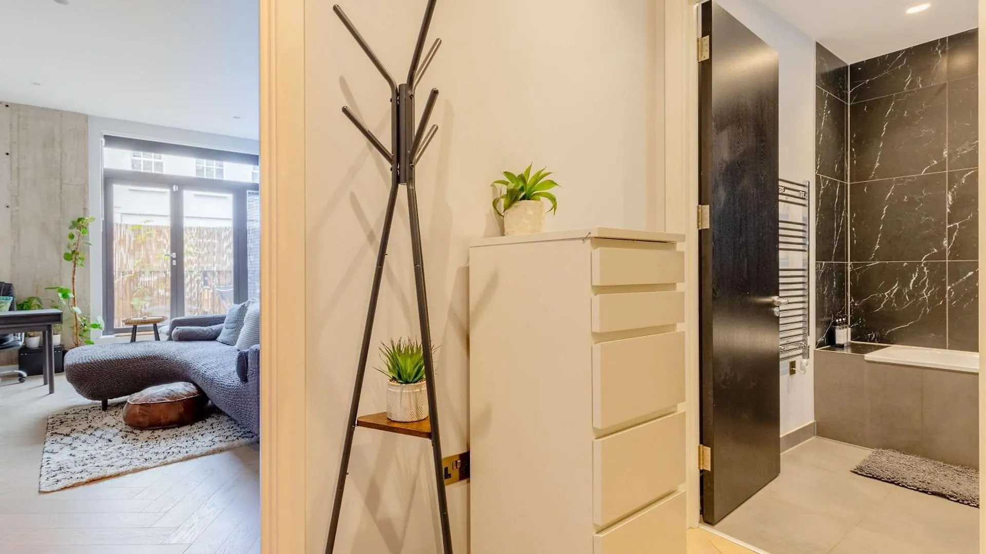 Stylish Studio In Hackney With Private Terrace London United Kingdom