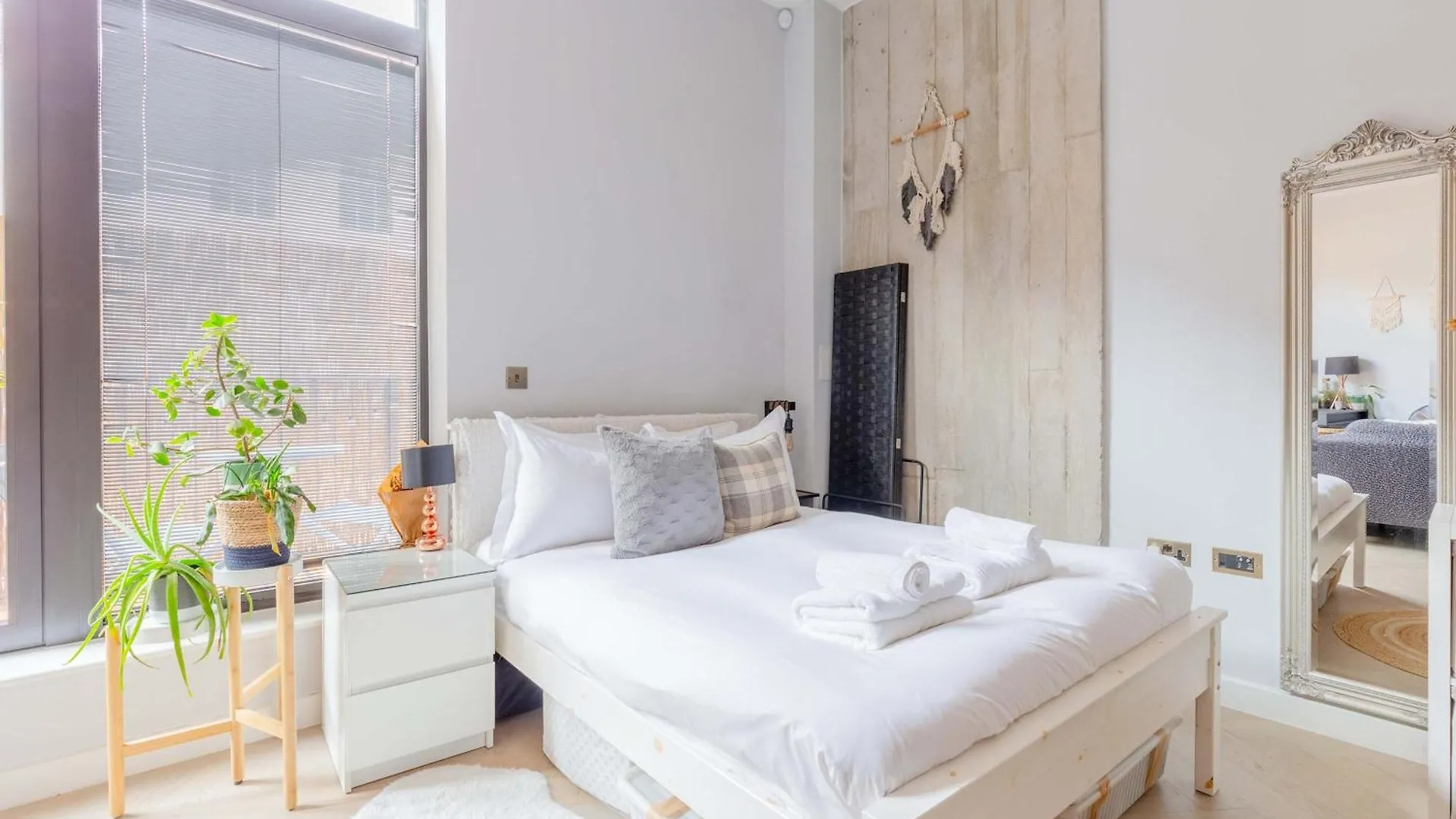Stylish Studio In Hackney With Private Terrace London 0*,